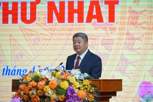 Ông Nguyễn Mạnh Quyền được bầu giữ chức Chủ tịch UBND tỉnh Hưng Yên 