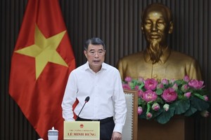 Thủ tướng Lê Minh Hưng chủ trì cuộc họp của Thường trực Chính phủ họp bàn về giải pháp, cách thức thực hiện cải cách, cắt giảm thủ tục hành chính, điều kiện kinh doanh - Ảnh: VGP.