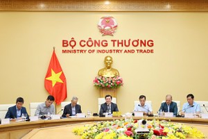 Lãnh đạo Bộ Công thương làm việc với đoàn doanh nghiệp Hội đồng Kinh doanh Mỹ - ASEAN tại trụ sở Bộ. 