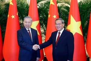 Tổng Bí thư, Chủ tịch nước Tô Lâm hội kiến Thủ tướng Quốc vụ viện Trung Quốc 