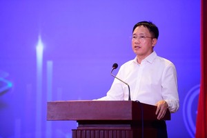 Ông Mai Sơn - Phó Cục trưởng Cục Thuế (Bộ Tài chính) phát biểu tại Hội thảo chiều ngày 17/4 tại TP.HCM.