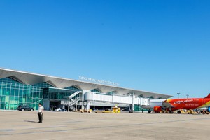 Cảng Hàng không Quốc tế Vinh.