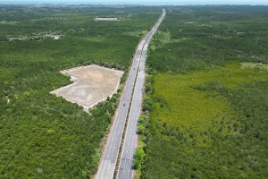 Tuyến đường Rừng Sác hiện đang có 6 làn xe, cho lưu thông 2 chiều. (Ảnh: Lê Toàn)