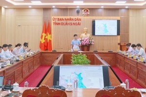 Lãnh đạo UBND tỉnh Quảng Ngãi họp cho ý kiến về đề xuất cơ chế, chính sách phát triển Trung tâm lọc hóa dầu và năng lượng quốc gia tại Khu kinh tế Dung Quất.