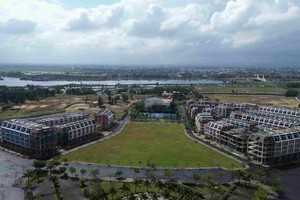 Một dự án bất động sản ven sông Cổ Cò tại Đà Nẵng.