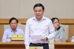 Bộ trưởng Bộ Công Thương Lê Mạnh Hùng: Chúng ta đã bảo đảm nguồn cung xăng dầu và điện, không để xảy ra gián đoạn - Ảnh: VGP