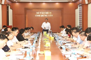 Lãnh đạo UBND tỉnh yêu cầu Sở Tài chính tiếp tục phát huy vai trò “tổng tham mưu trưởng” trong điều hành kinh tế - tài chính.