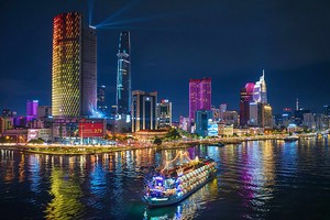Doanh nghiệp kiến nghị gỡ điểm nghẽn để kích hoạt không gian du lịch TP.HCM từ sông ra biển