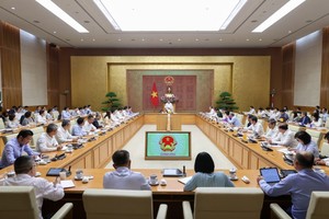 Thủ tướng Chính phủ Lê Minh Hưng chủ trì cuộc làm việc với Bộ Ngoại giao.