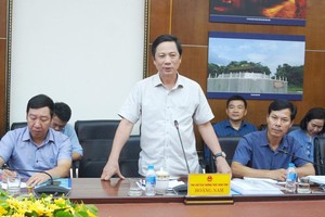 Phó Chủ tịch Thường trực UBND tỉnh Quảng Trị Hoàng Nam phát biểu tại buổi làm việc.