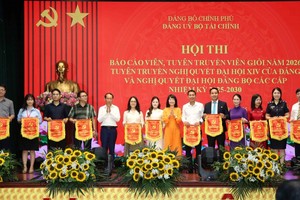 13 thí sinh tranh tài tại Hội thi Báo cáo viên, Tuyên truyền viên giỏi Bộ Tài chính 
