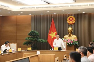 Phó Thủ tướng Chính phủ Lê Tiến Châu chủ trì cuộc họp về tình hình tổng rà soát hệ thống văn bản quy phạm pháp luật.