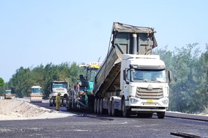 Chủ tịch Quảng Trị chỉ đạo xử lý dứt điểm vướng mắc tại 3 dự án giao thông 
