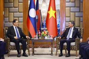 Nhân chuyến tham dự Hội nghị Cấp cao ASEAN lần thứ 48 tại Cebu, Philippines, tháng 5/2026, Thủ tướng Chính phủ Lê Minh Hưng gặp Thủ tướng Lào Sonexay Siphandone. Ảnh: TTXVN.
