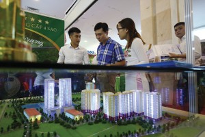 Giá nhà và lãi suất vay cùng tăng cao đang trở thành rào cản lớn đối với người mua nhà hiện nay