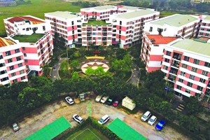 Phát triển nhà ở xã hội đòi hỏi nguồn vốn lớn, dài hạn, lãi suất hợp lý. Ảnh: Đức Thanh