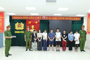 Ngày 13/3/2026, Công an tỉnh Đồng Nai phá chuyên án, bắt giữ các đối tượng về hành vi mua bán trái phép hơn 10.000 tờ hóa đơn với tổng số tiền hơn 6.000 tỷ đồng. Ảnh: Bộ Công an.