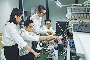Thực tế cho thấy, mọi đột phá đều bắt đầu từ những nghiên cứu tưởng chừng rất cơ bản trong các phòng thí nghiệmảnh: đại học quốc gia tp.hcm 
