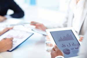 Việc đẩy nhanh xử lý nợ xấu sẽ giúp ngân hàng đưa dòng vốn trở lại nền kinh tế 