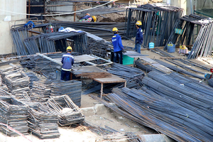 Bộ Xây dựng yêu cầu các địa phương kiểm soát giá vật liệu, chặn thao túng thị trường. 