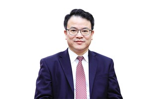 Thứ trưởng Bộ Tài chính Trần Quốc Phương 