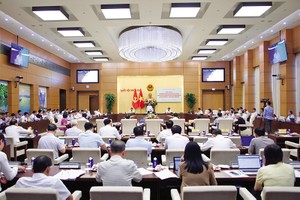 Hội thảo định hướng hoàn thiện thể chế pháp luật về đất đai 