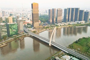 Khách sạn Le Méridien Saigon (màu xanh đậm) đang được chào bán (Ảnh: P.V) 