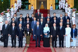 Tổng Bí thư, Chủ tịch nước Tô Lâm tiếp Trưởng đoàn các nước, chuyên gia, học giả và đại diện các tổ chức quốc tế đến Việt Nam tham dự Diễn đàn Tương lai ASEAN 2026 (ngày 9/6/2026).