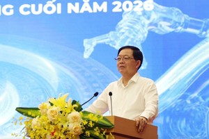 Phó Thủ tướng Hồ Quốc Dũng phát biểu chỉ đạo tại hội nghị - Ảnh: VGP.