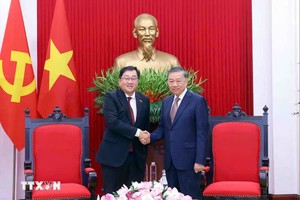 Tổng Bí thư, Chủ tịch nước Tô Lâm tiếp Đại sứ Đặc mệnh toàn quyền Malaysia tại Việt Nam Dato’ Tan Yang Thai. (Ảnh: Phạm Kiên/TTXVN)