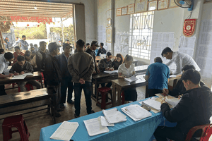 Người dân bị ảnh hưởng bởi dự án cao tốc tại phường Hội Phú đồng thuận với phương án bồi thường. Ảnh: UBND phường Hội Phú.