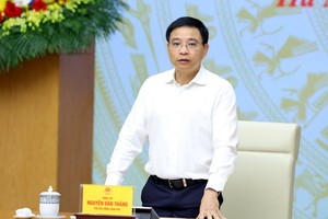 Giải quyết rốt ráo các khó khăn, vướng mắc trong lĩnh vực thuế và hải quan