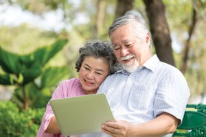Chăm sóc dựa vào gia đình vẫn được xem là nền tảng của hệ thống chăm sóc người cao tuổi tại Việt Nam, song cần được hỗ trợ bằng các dịch vụ và chính sách phù hợp