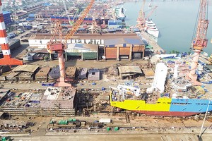 Toàn cảnh Nhà máy Đóng tàu Hạ Long thuộc SBIC