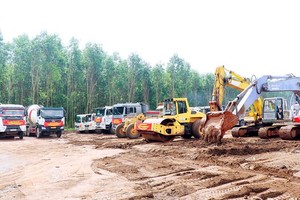 Dự án Thành phần 1-2, thuộc Dự án đường vành đai 4 - Thành phố Hồ Chí Minh đoạn qua địa bàn thành phố Đồng Nai được khởi công xây dựng cuối tháng 6/2026. 