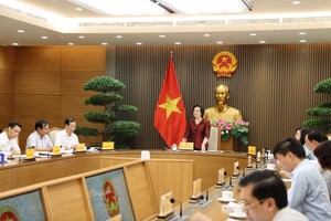 Phó Thủ tướng Phạm Thị Thanh Trà, Chủ tịch Ủy ban Quốc gia về Người cao tuổi Việt Nam phát biểu tại Hội nghị - Ảnh: chinhphu.vn/