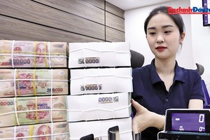 Quy mô tín dụng tăng gấp đôi trong 5 năm qua, song cần hướng dòng vốn vào các lĩnh vực sản xuất kinh doanh, thay vì bất động sản