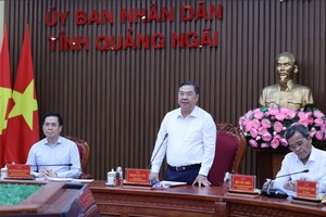 Phó Thủ tướng Thường trực Phạm Gia Túc chủ trì cuộc làm việc với Ban Thường vụ Tỉnh ủy Quảng Ngãi chiều 15/8 - Ảnh: chinhphu.vn