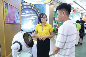 Mới đây, Nam A Bank niêm yết lãi suất cho vay giảm tối đa 0,7%/năm với khách hàng cá nhân