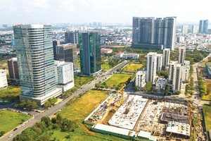 Nhu cầu đất đai để thực hiện các công trình dự án tại TP.HCM rất lớn.