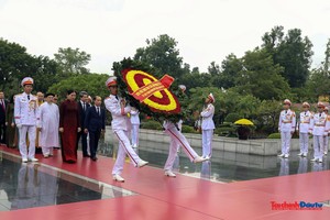 [Ảnh] 81 năm Quốc khánh: Lãnh đạo Đảng, Nhà nước vào Lăng viếng Chủ tịch Hồ Chí Minh 