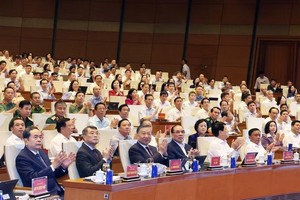 Tổng Bí thư, Chủ tịch nước Tô Lâm và các đại biểu tham dự hội nghị tại phòng họp Diên Hồng, Nhà Quốc hội, Hà Nội. (Ảnh: Thống Nhất/TTXVN)