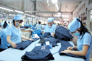 Xuất khẩu hàng dệt may 8 tháng năm 2026 chỉ tăng 1,6% so với cùng kỳ năm ngoái.