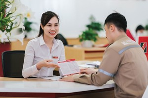 Các chương trình ưu đãi, cộng thêm lãi suất để thu hút người gửi tiền được nhiều nhà băng triển khai