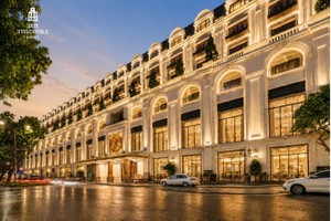 The Theodore Hanoi hiện diện tại vị trí đặc biệt bên Hồ Hoàn Kiếm – trái tim lịch sử, văn hóa và cảnh quan của Thủ đô.