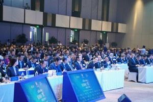 Các đại biểu tại Diễn đàn kinh tế mùa thu năm 2025 