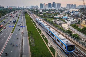 Các khu vực quanh ga sẽ được định hướng bố trí đất và công trình hỗn hợp, kết hợp các chức năng nhà ở, thương mại, dịch vụ, văn phòng và công trình công cộng. Ảnh: Lê Toàn.