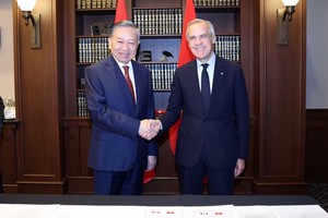 Tổng Bí thư, Chủ tịch nước Tô Lâm và Thủ tướng Canada Mark Carney. (Ảnh: TTXVN). 