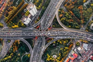  Xây dựng kết cấu hạ tầng đồng bộ nhằm đưa nước ta cơ bản trở thành nước công nghiệp theo hướng hiện đại.