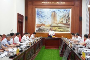 Toàn cảnh cuộc họp.